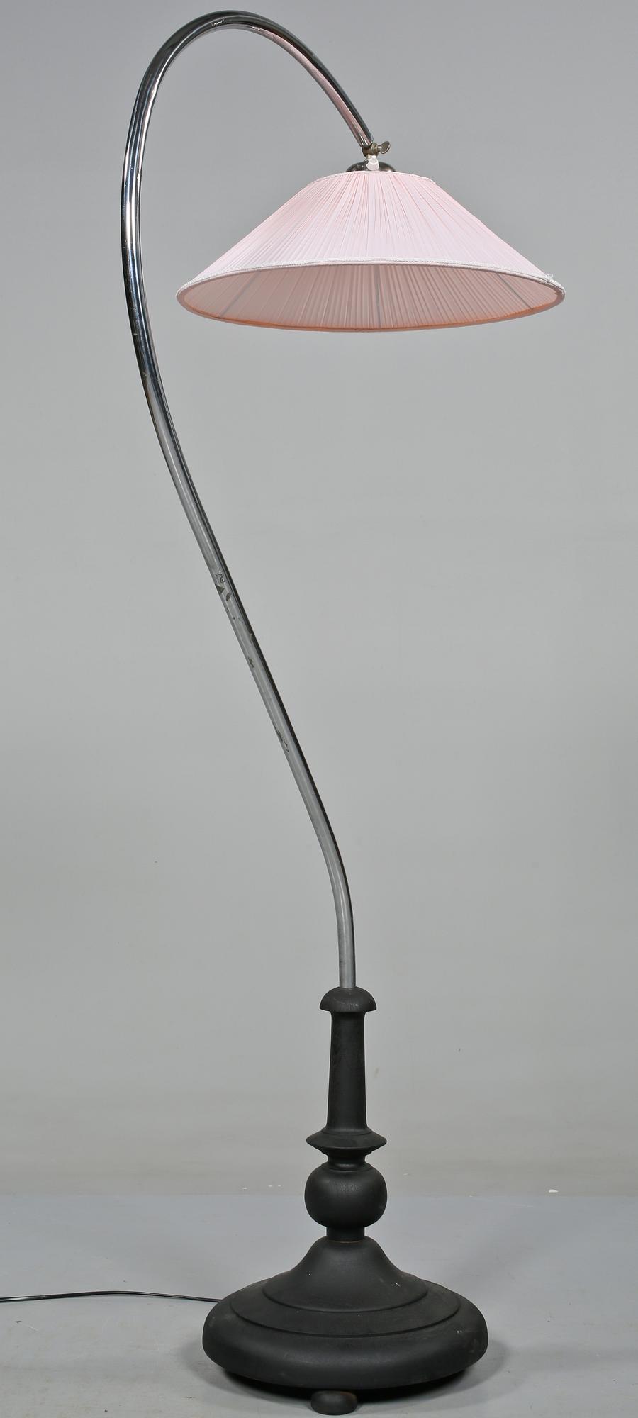 GOLVLAMPA, 1900-tal.