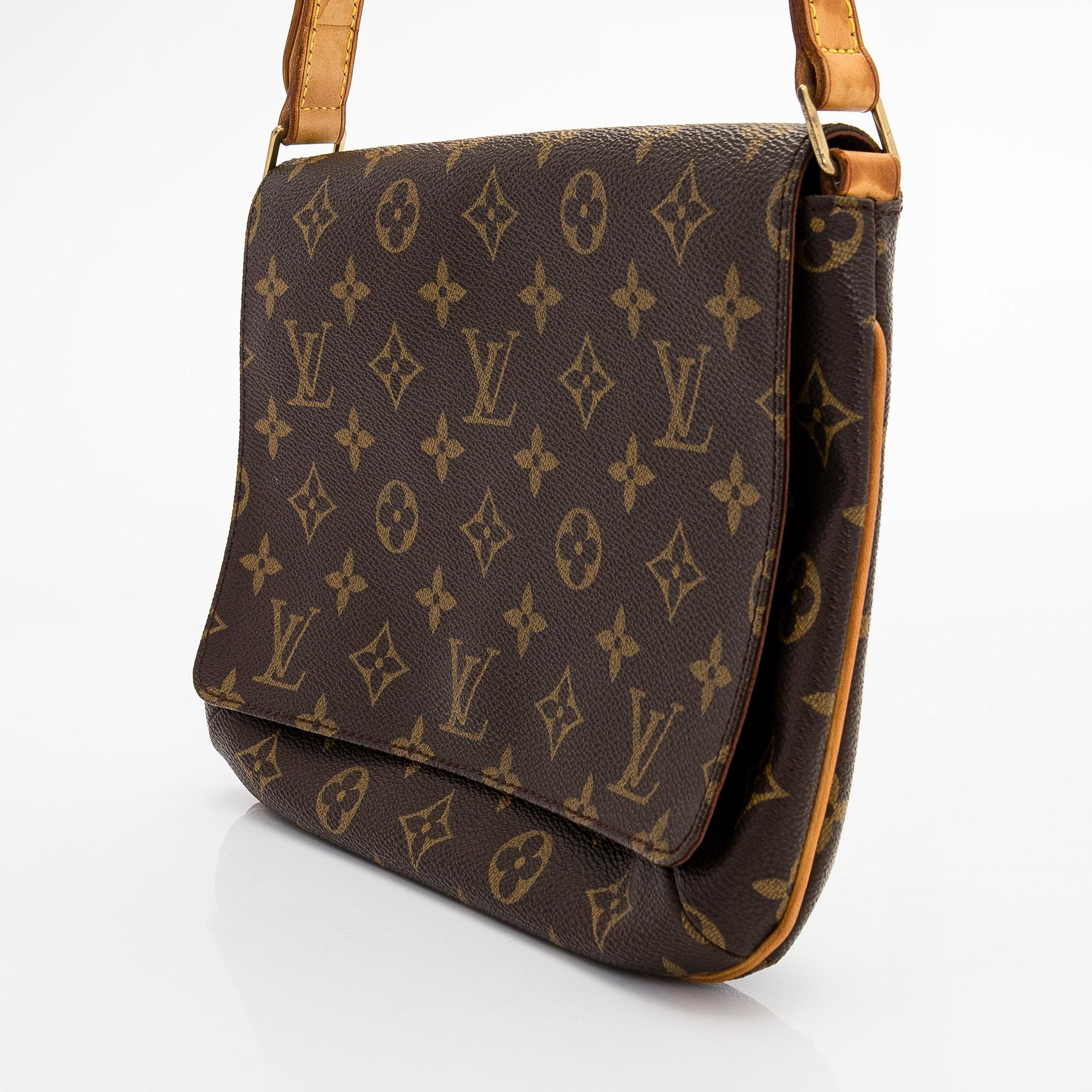 Louis Vuitton, a 'Musette Tango' bag.