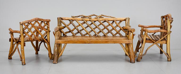 TRÄDGÅRDSMÖBLEMANG, 4 delar, 1900-talets första hälft.