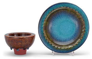 807. Two Wilhelm Kåge 'Farsta' bowls, Gustavsberg studio 1952 and 1955.