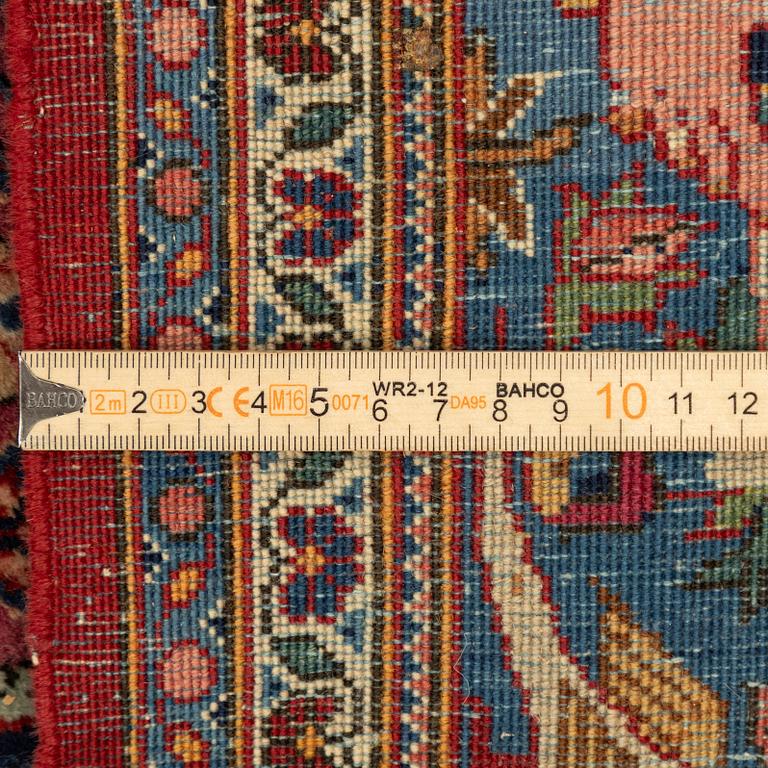 Carpet, Persian, approx. 200 x 132 cm.