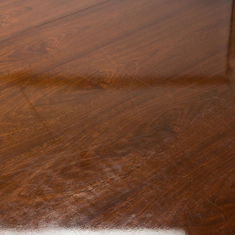 Matbord, sent 1900-tal.