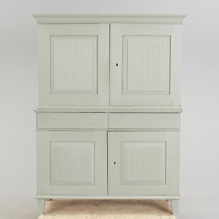 SKÅP, gustaviansk stil, 1800-talets första hälft.