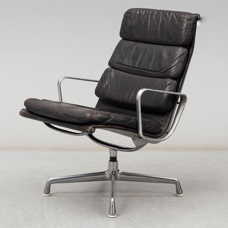 A second half of the 20th century chair by Charles & Ray Eames, no 938-139, Herman Miller.