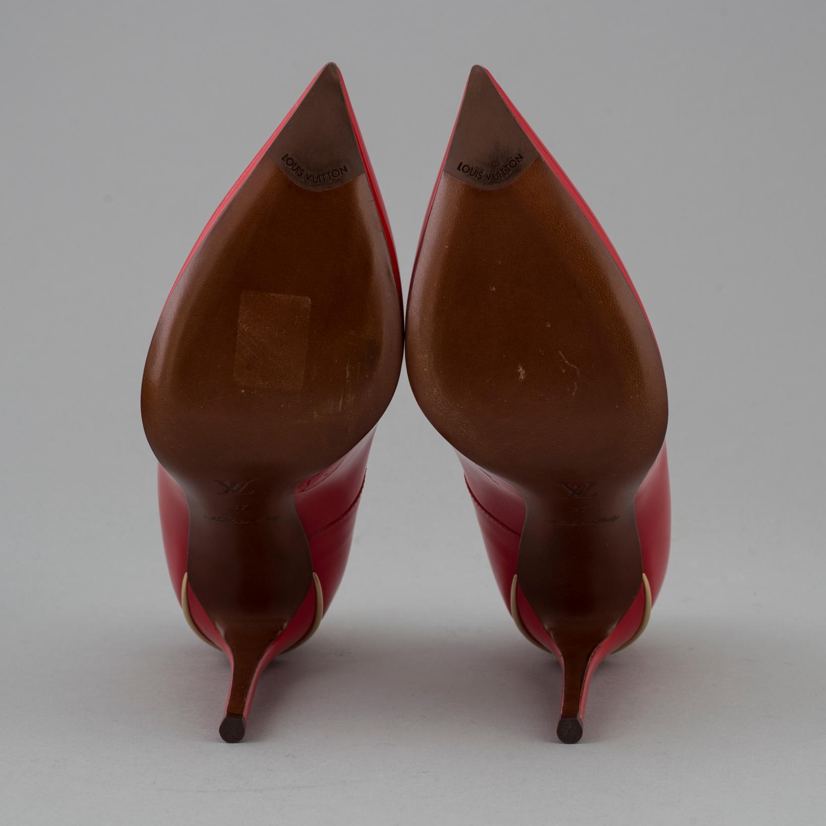 LOUIS VUITTON, shoes, size 37.