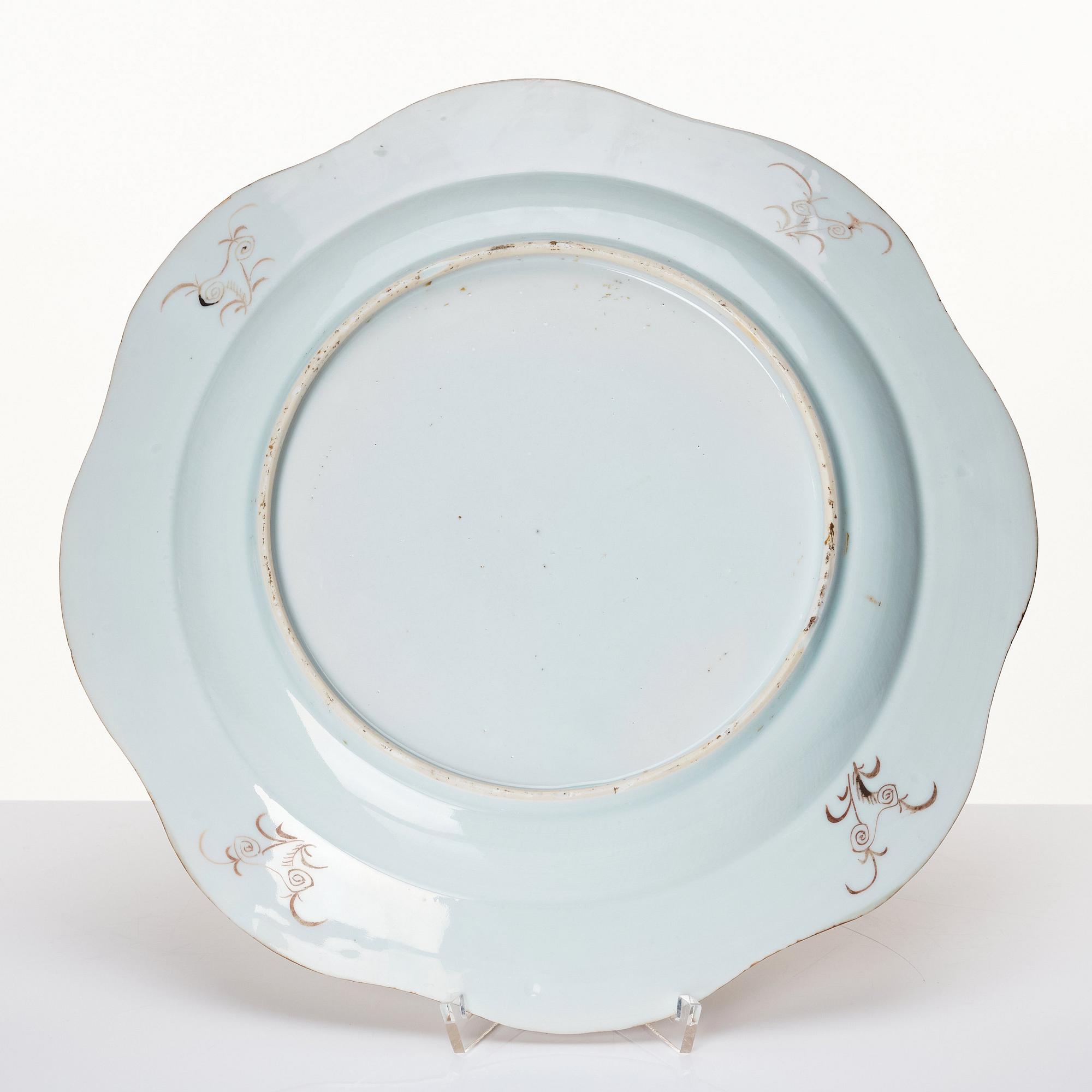 A lobed famille rose dish, Qing dynasty, Qianlong (1736-95).