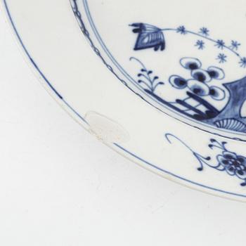 Fat, porslin. Fürstenberg, 1700-tal.