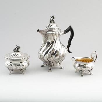 KAFFESERVIS, 3 delar, silver, CG Hallberg, Stockholm 1950. Vikt ca 1325 g.