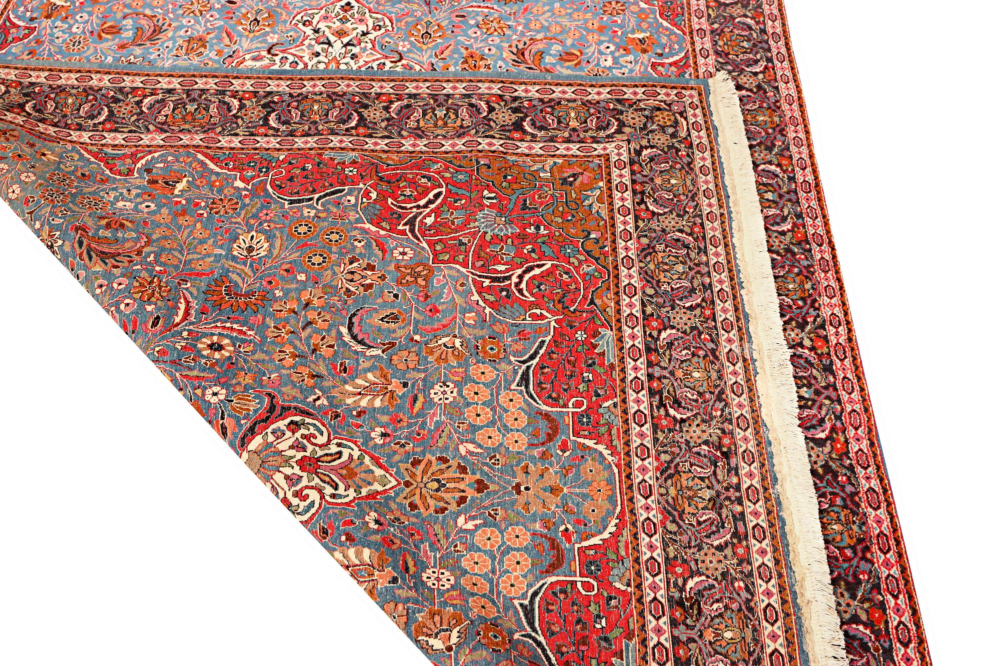 A semi-antique Keshan Carpet, a. 275 x 183 cm.