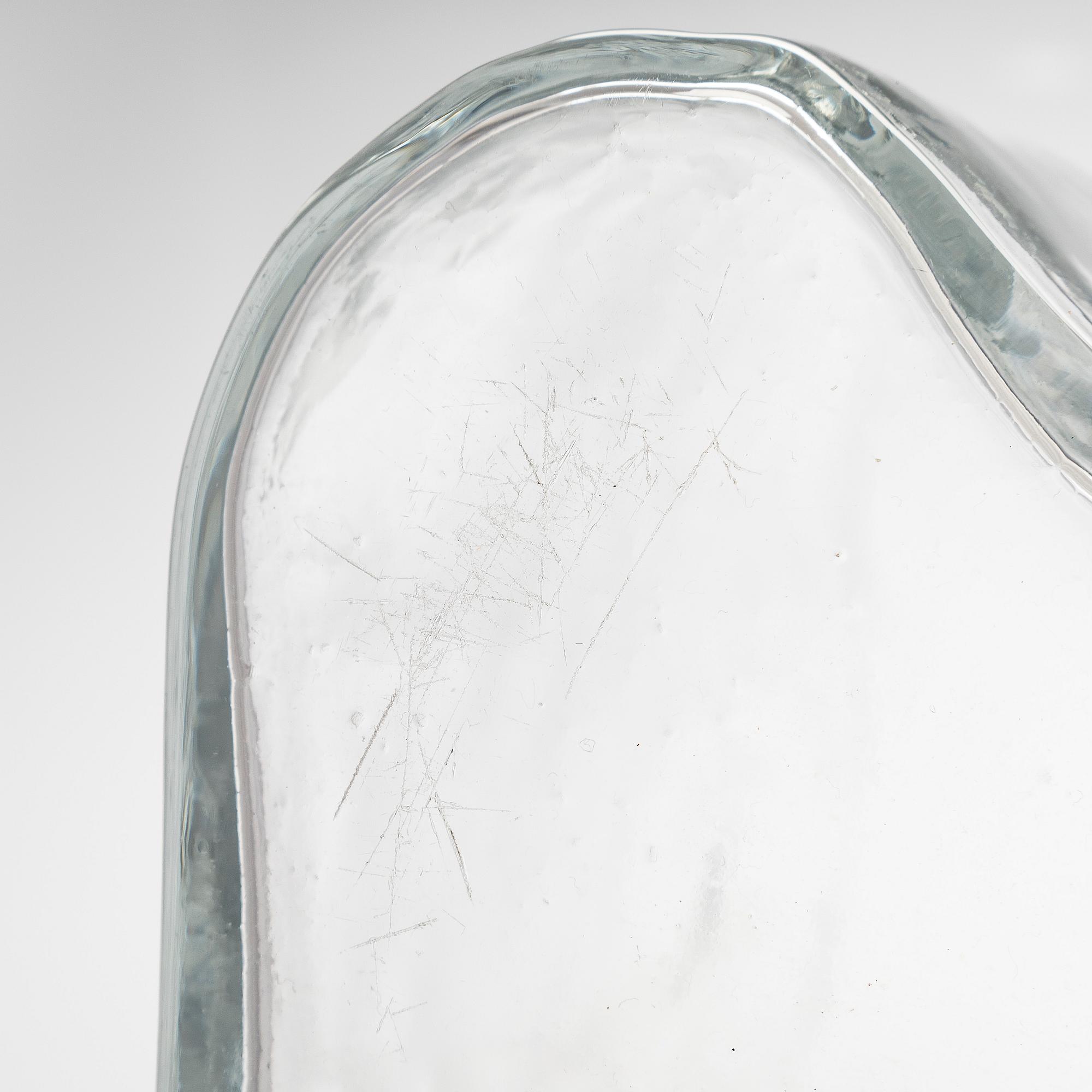 Alvar Aalto, vase, 3031, signed Alvar Aalto for Iittala 1960s.