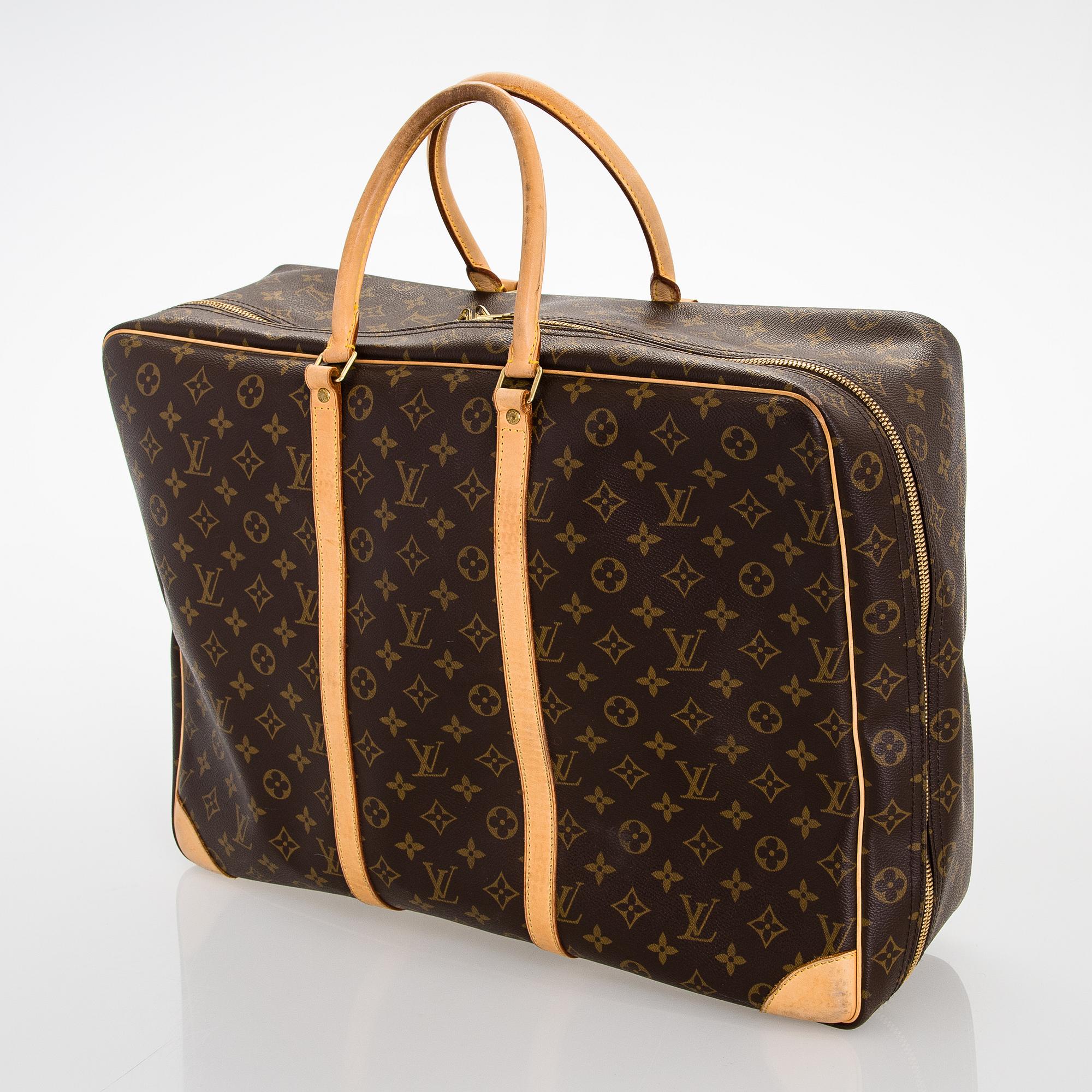 Louis Vuitton, a monogram 'Sirius 50' Bag.