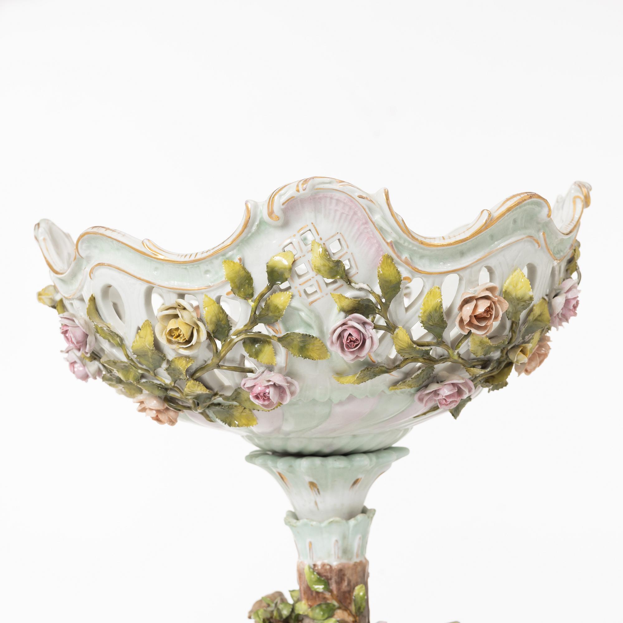 A porcelain centrepiece, Germany, circa 1900.
