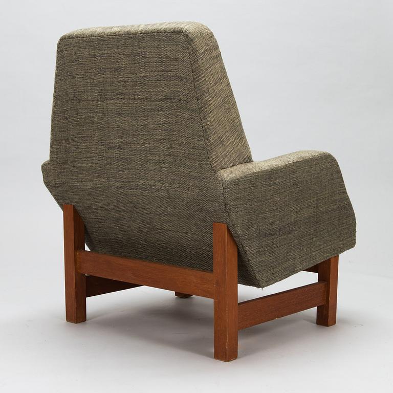 A 1960's armchair.