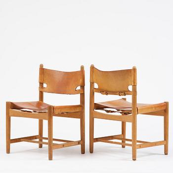 Børge Mogensen, a set of eight "Jagtspisestol"/"Spanish Dining" chairs model 3237 & 3238, Fredericia Stolefabrik, Denmark.