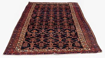 An antique Harchegan carpet, Chahar Mahal and Bakhtiari area, c. 300 x 160 cm.