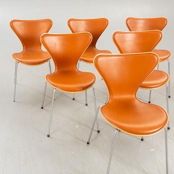 Arne Jacobsen, a set of six Sjuan leather and wood chairs for Fritz Hansen Denmark 2006.