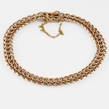 ARMBAND, 18K guld. Vikt 17,9 gram.