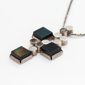 Elis Kauppi, pendant and bracelet, silver, spectrolite, Kupittaan Kulta, Turku 1965.