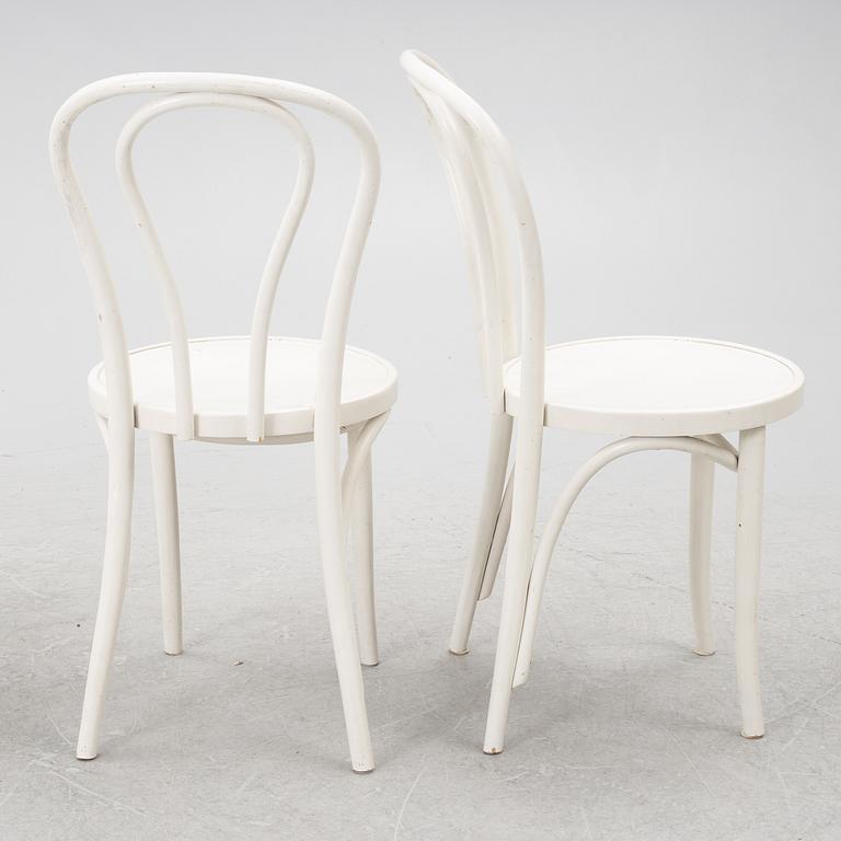 Stolar i böjträ, 6 st med en pall, 1900-talets andra hälft.