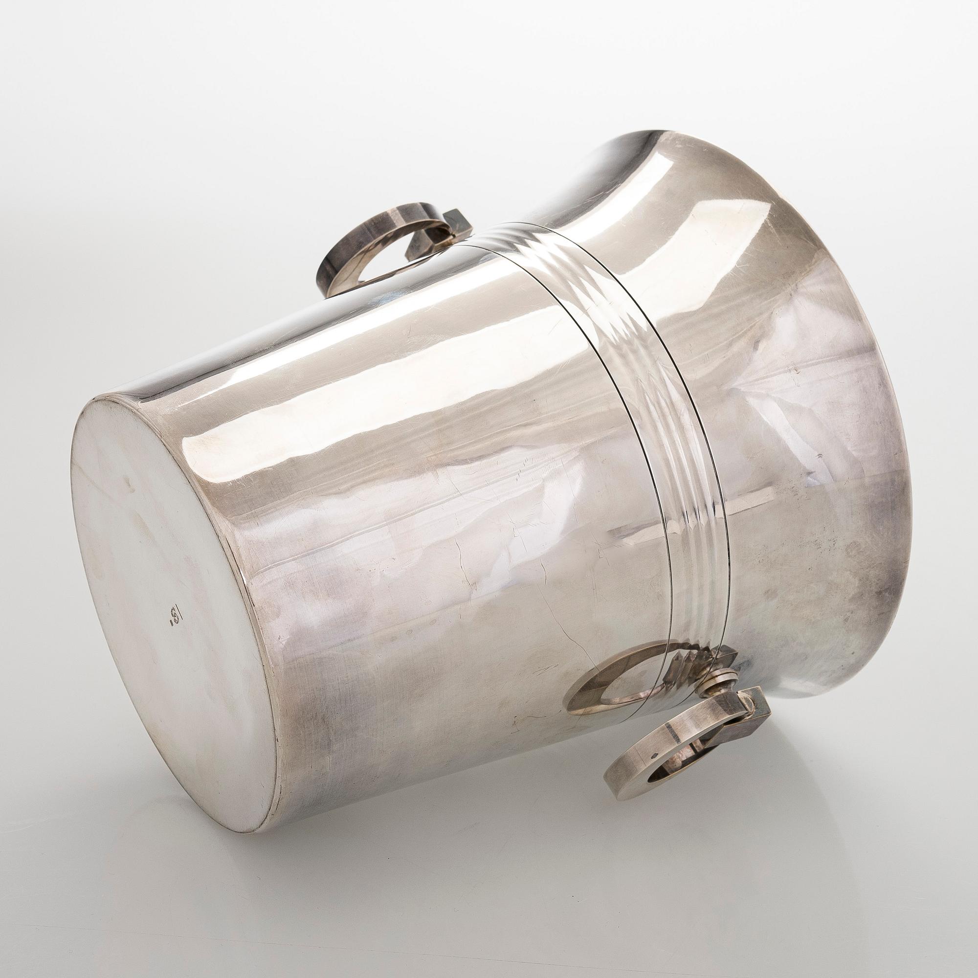 A champagne cooler, France, first half of the 20th century.