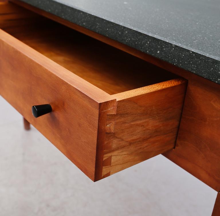 SIDEBOARD, 1900-/2000-tal.