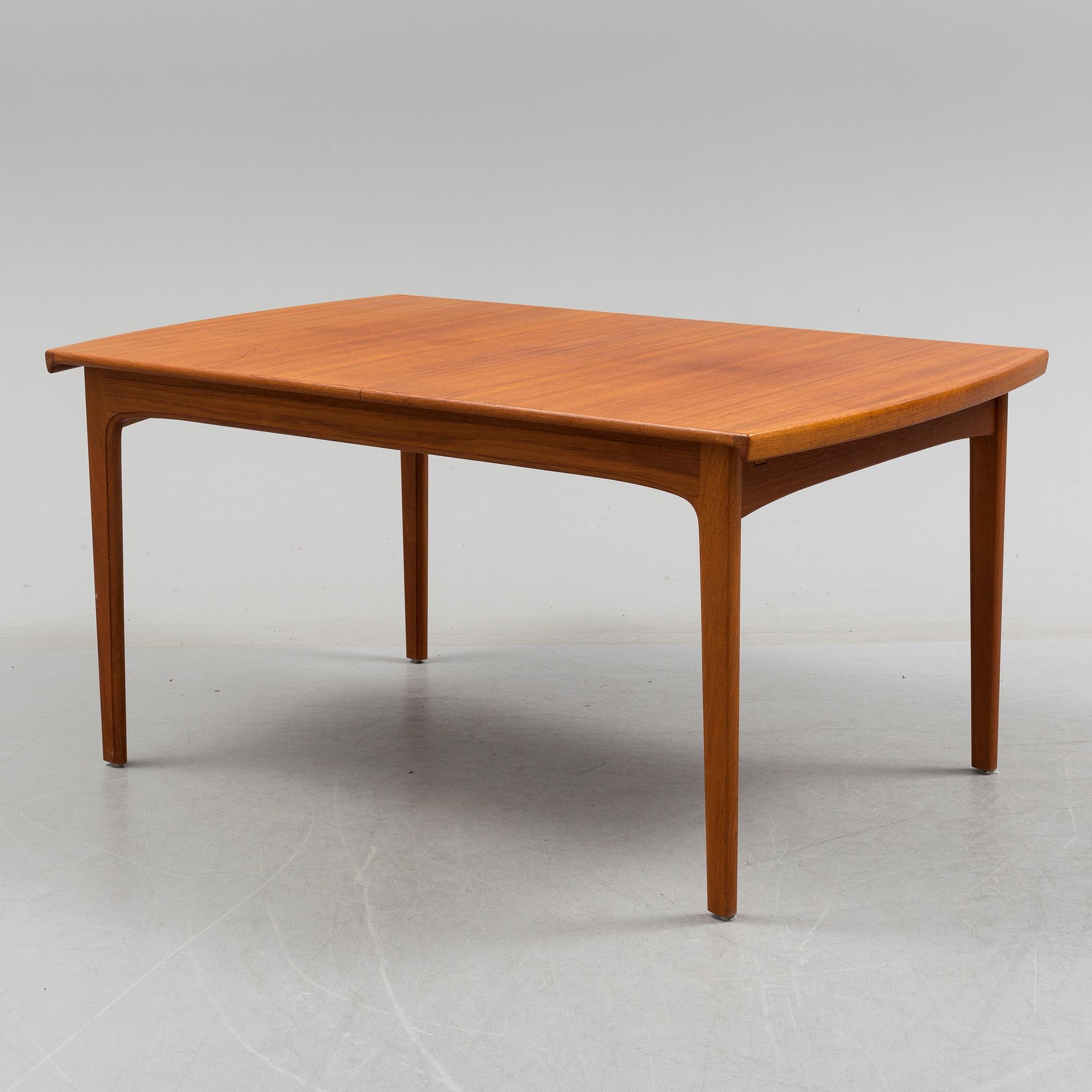 YNGVAR SANDSTRÖM, a teak veneered diningtable from AB Seffle möbelfabrik, 1950's/60's.