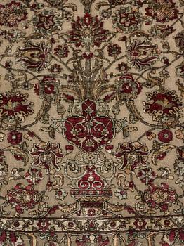 A carpet, an antique silk metal brocaded Kashan, probably around 1910, ca 200-202,5 x 129-131 cm.