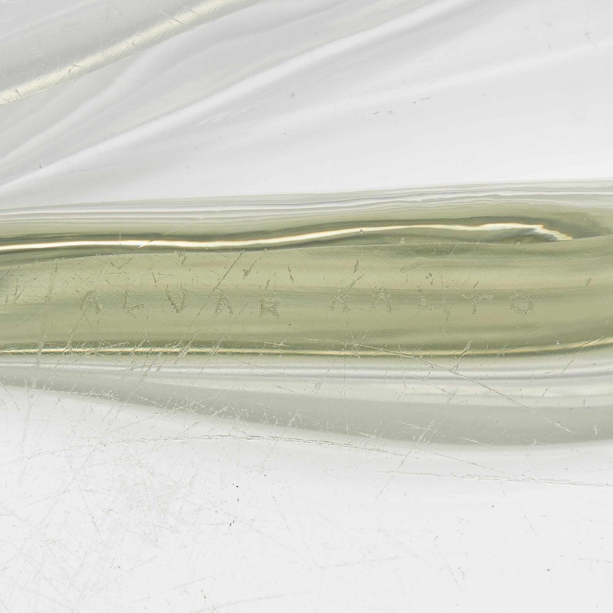 Alvar Aalto, maljakko, malli 3031, signeerattu Alvar Aalto. Iittala 1950-luku.