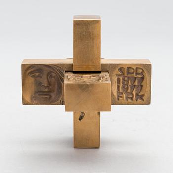 Laila Pullinen, sculpture/medal, bronze, signed LP, numbered 3898.