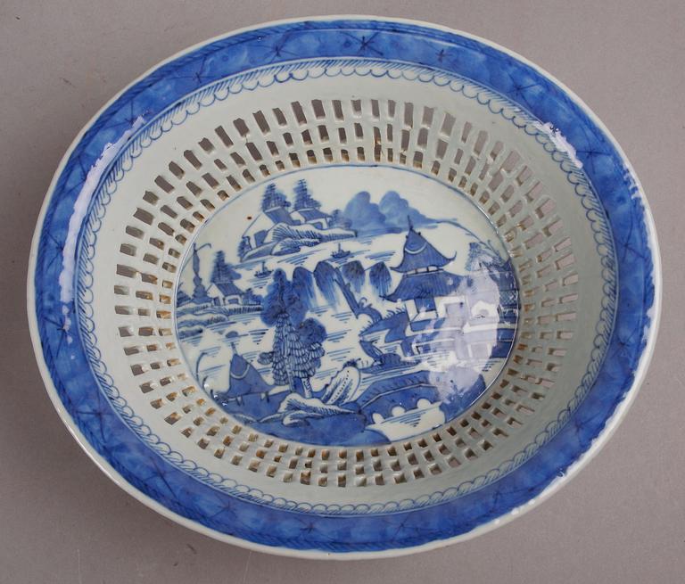 GALLERSKÅL, porslin, Kina, 1800-tal.