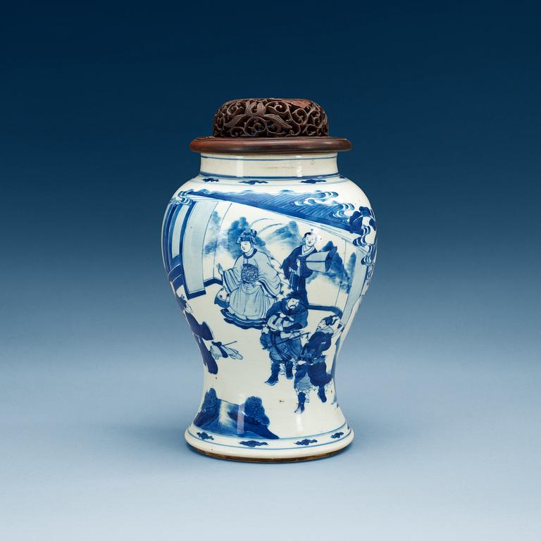 A blue and white jar, Qing dynasty, Kangxi (1662-1722).