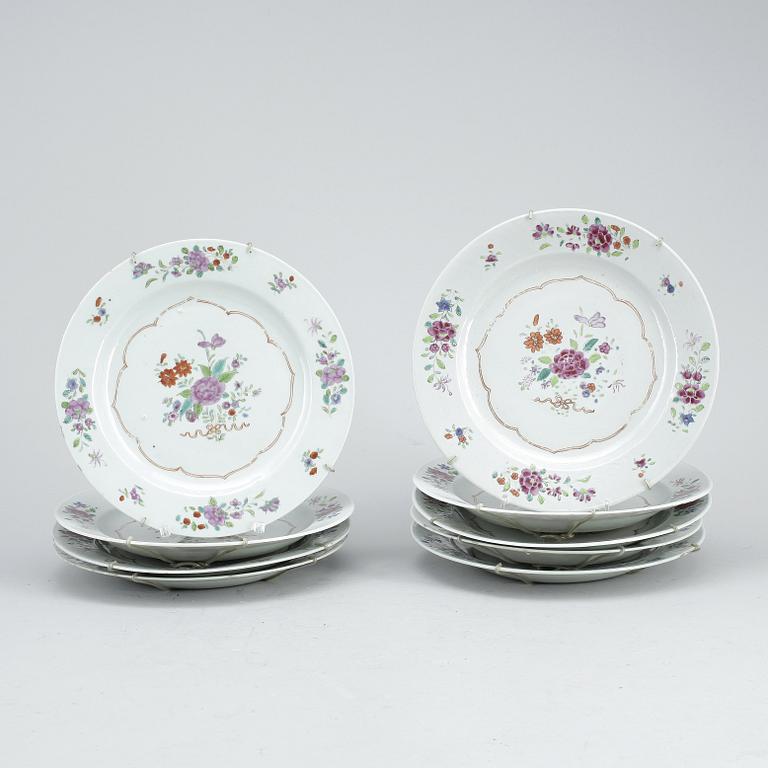 TALLRIKAR, 9 st, porslin, Kina, Qianlong (1736-1795).