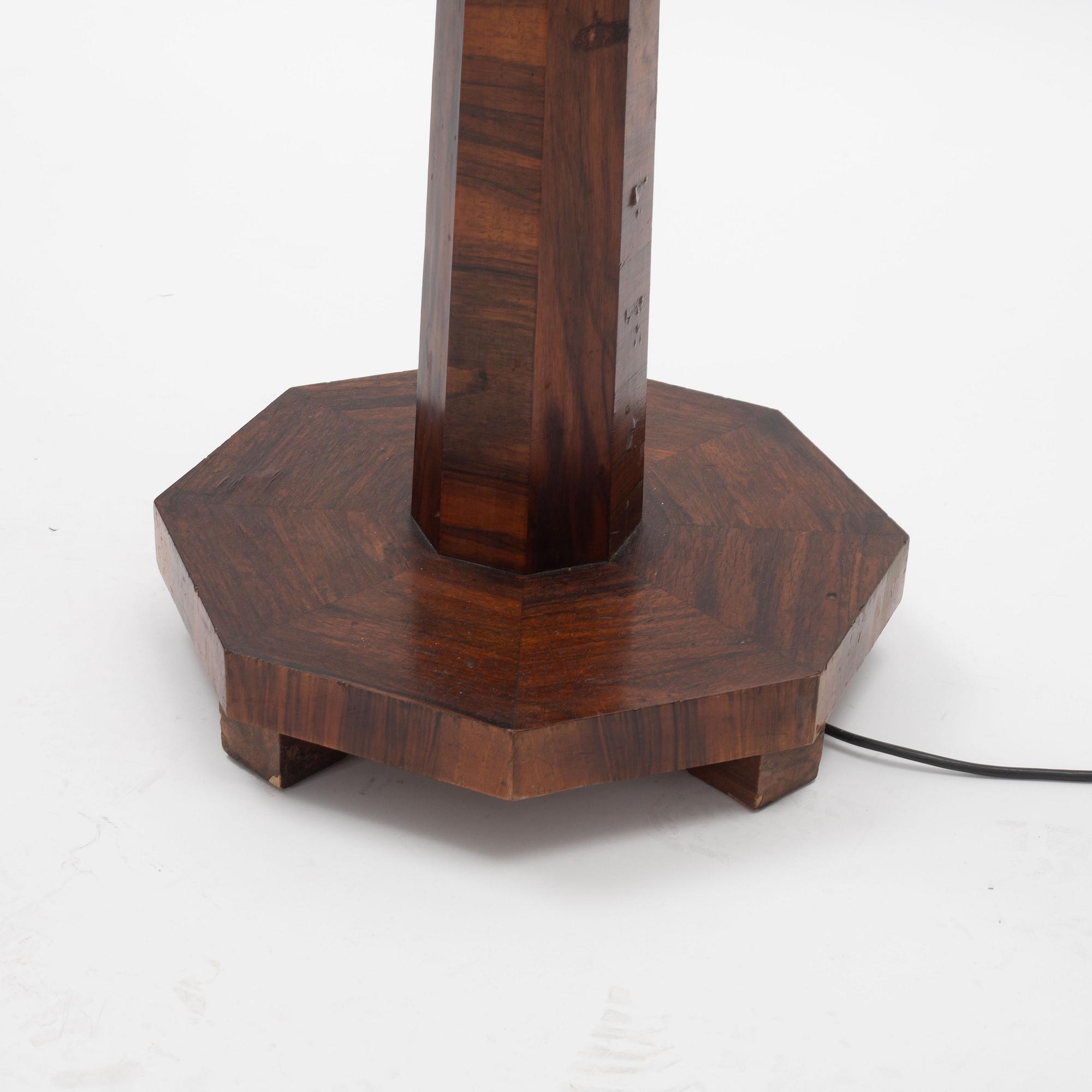 A floor light, 1930's.