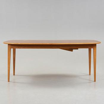 Josef Frank, A Josef Frank mahogany and burrwood dining table, Svenskt Tenn, Sweden, model 947.