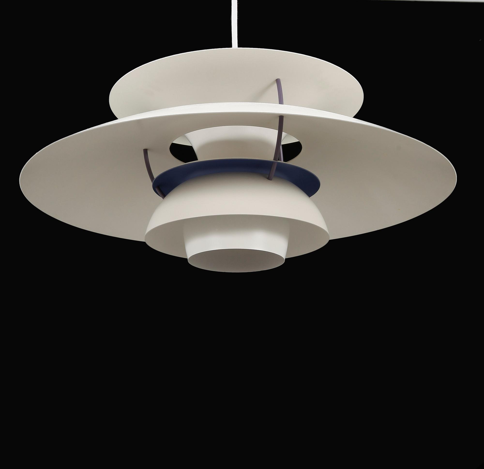 TAKLAMPA, "PH 5", Poul Henningsen för Louis Poulsen, Danmark.