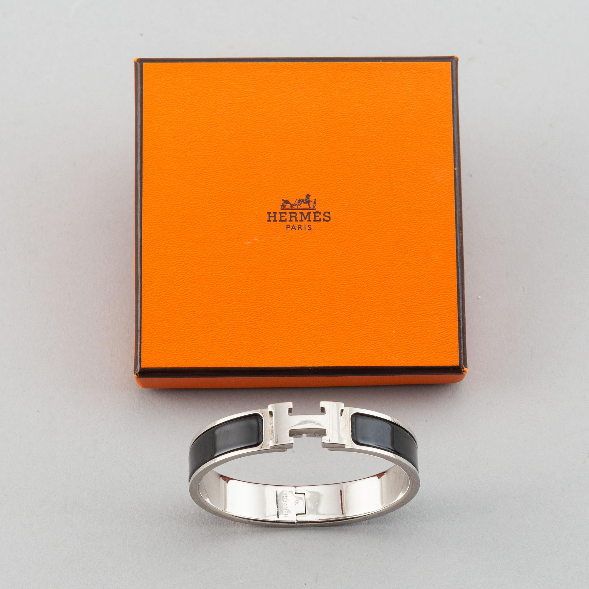 Le bracelet h on sale