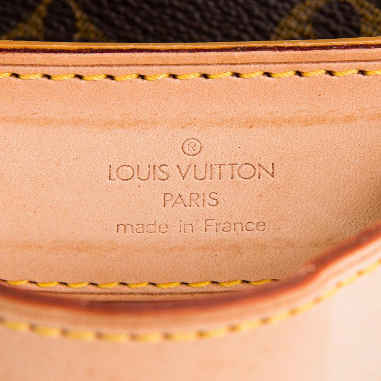 Louis Vuitton, a monogram 'Keepall 60 Bandoulière' Weekendbag.