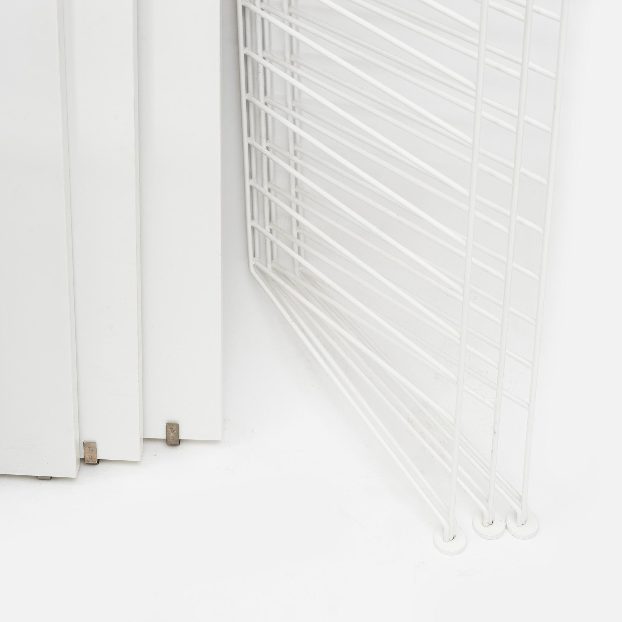 Nils Strinning, hyllsystem "BFB hyllan", String Design AB, 2000-tal.