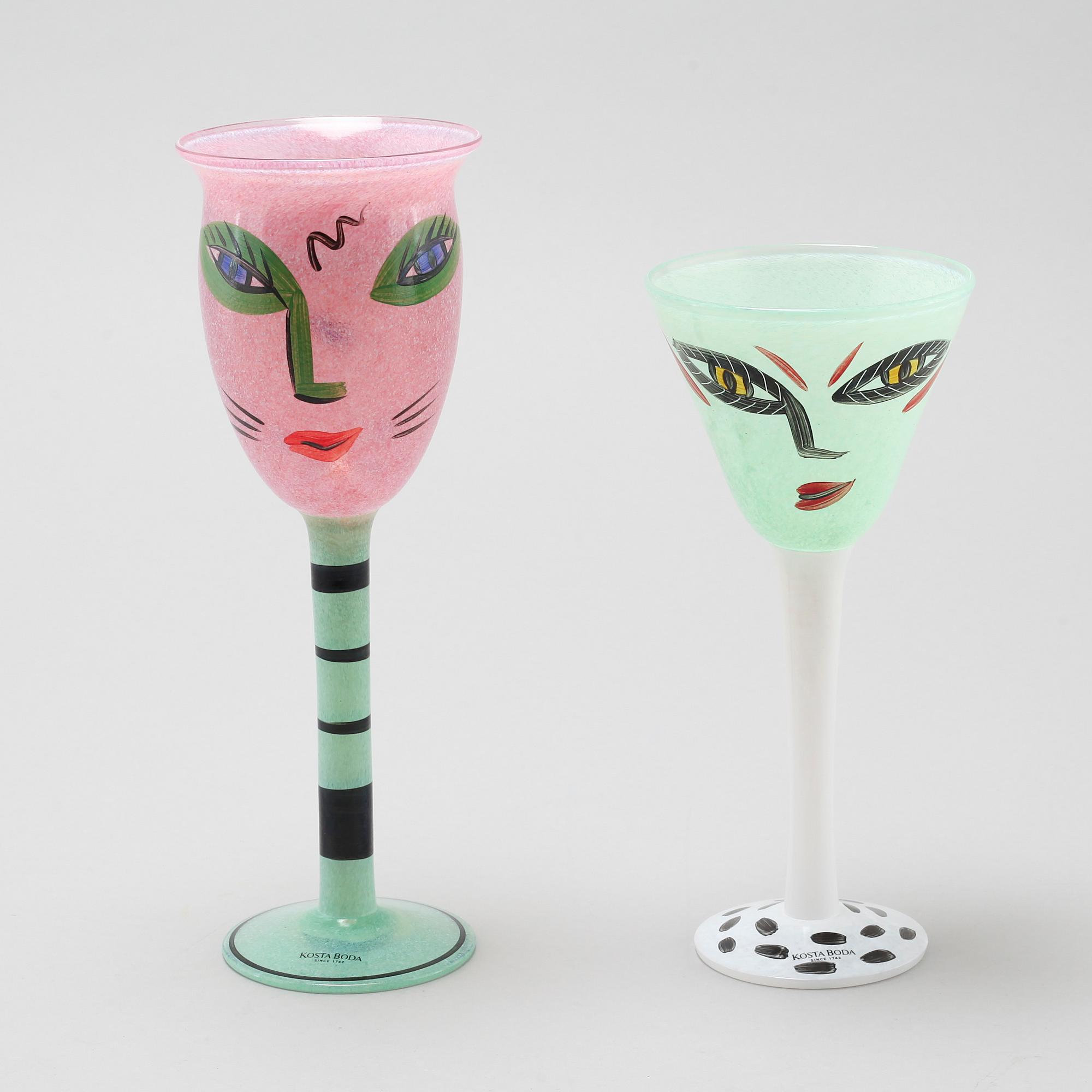 ULRICA HYDMAN-VALLIEN, glas, 12 st, Kosta Boda, sent 1900-tal.