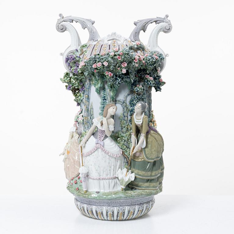 Lladró, "Ladies from Aranjuez vase", vas, Spanien.