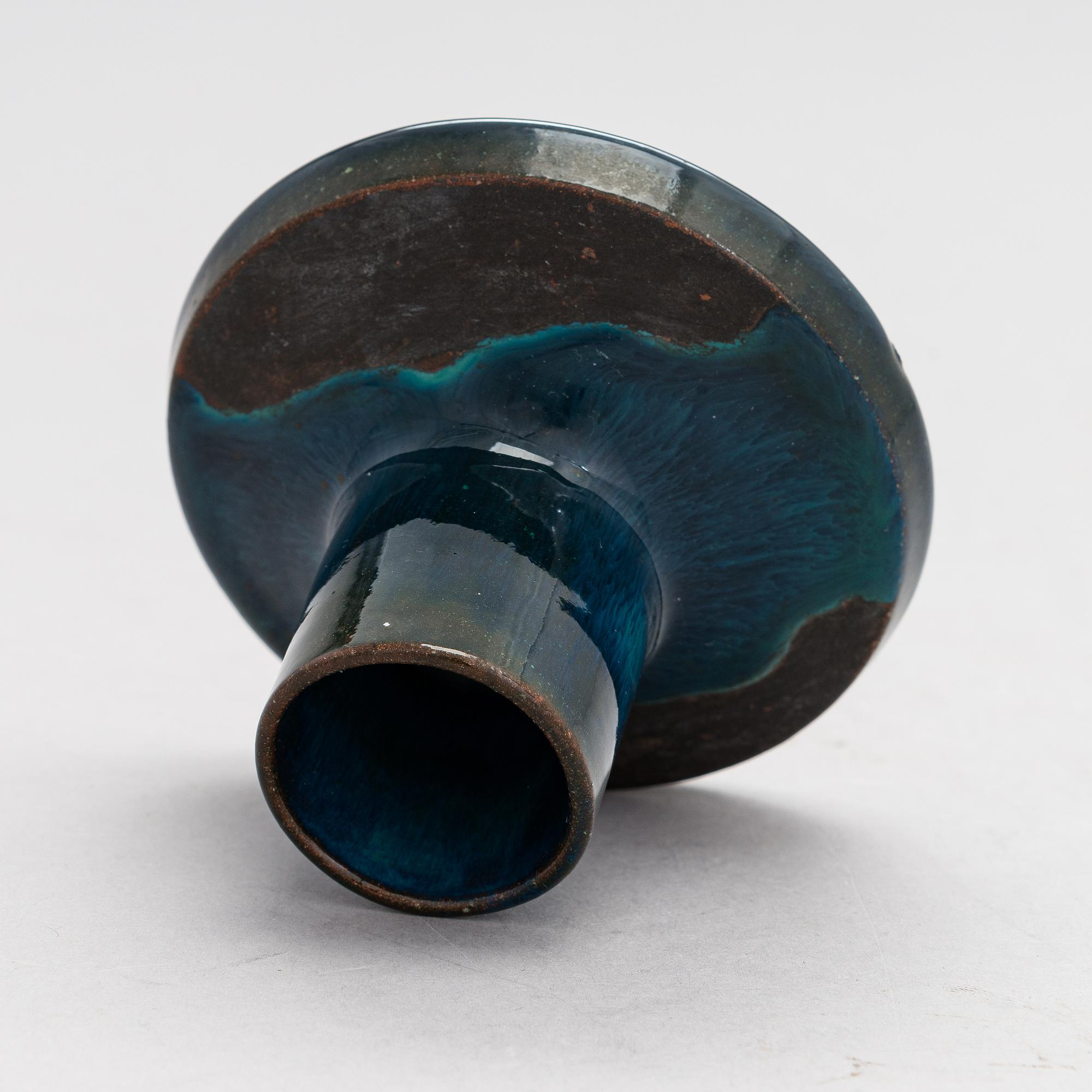 Alfred William Finch, a match holder, around year 1900 by Iris Finland.
