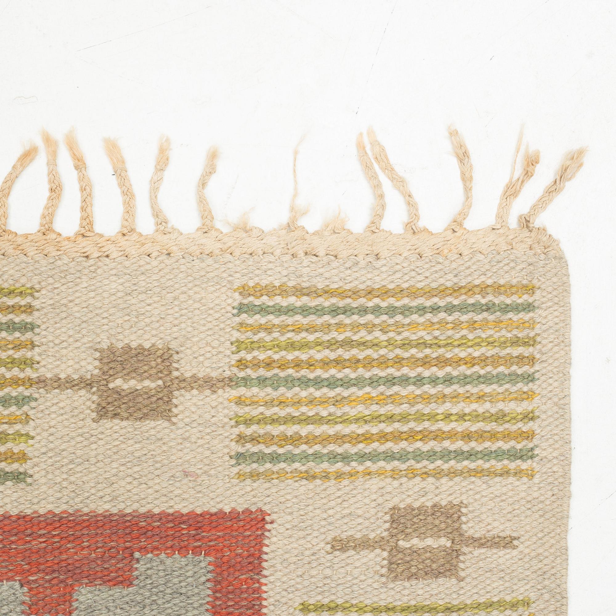 Svea Norén, a carpet, tapestry weave, ca 307,5 x 198 cm, signed SN.