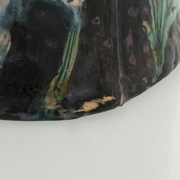 Dorrit von Fieandt, A ceramic vase, monogram signed DF. Unique piece. Latter half of the 20th century.