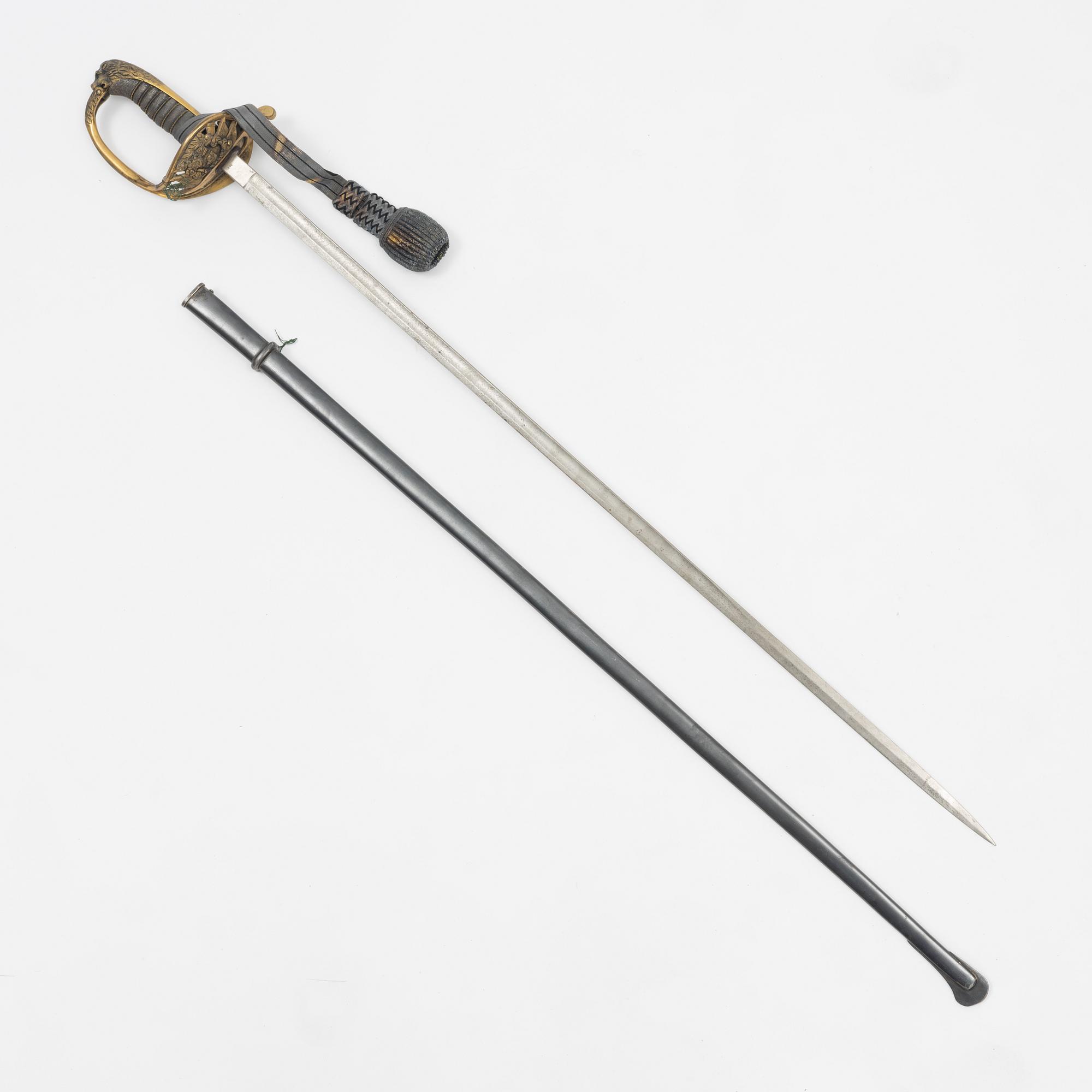 Sabel svensk, 1800-talets andra hälft, med balja,