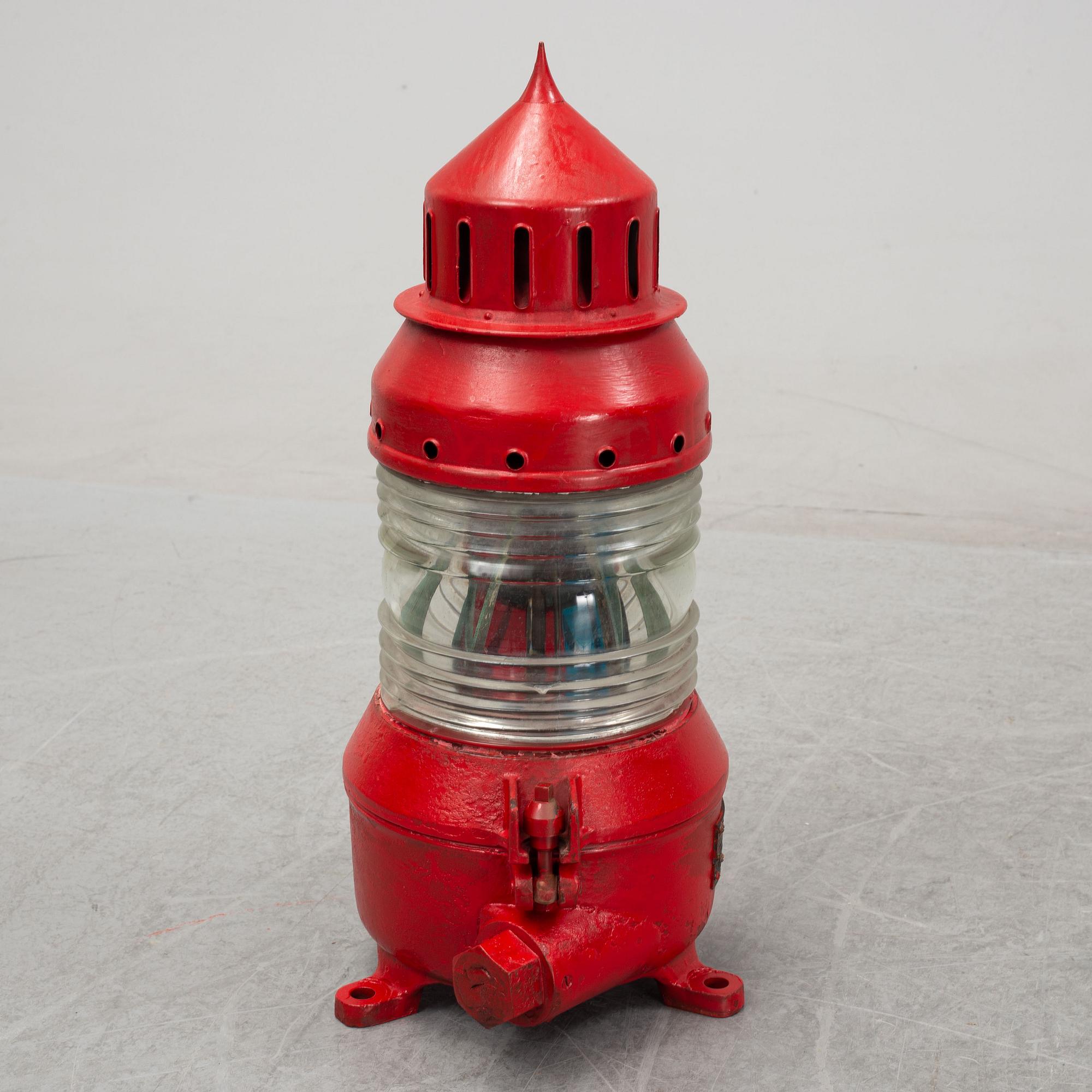 An Aga lighthouse, first half of the 20th Century.