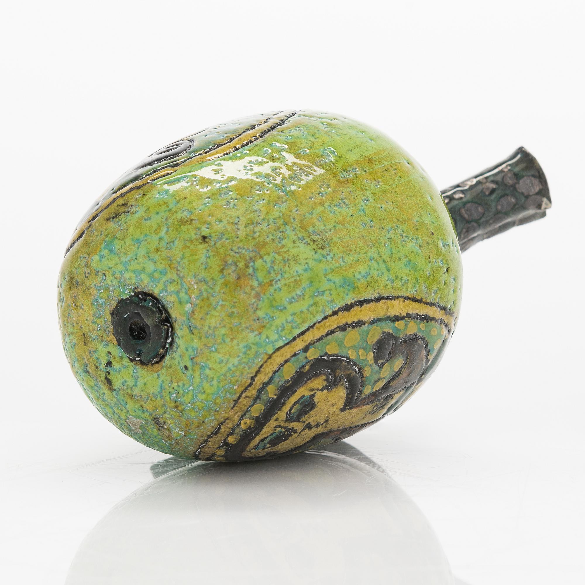 Birger Kaipiainen, a stoneware sculpture signed BK.