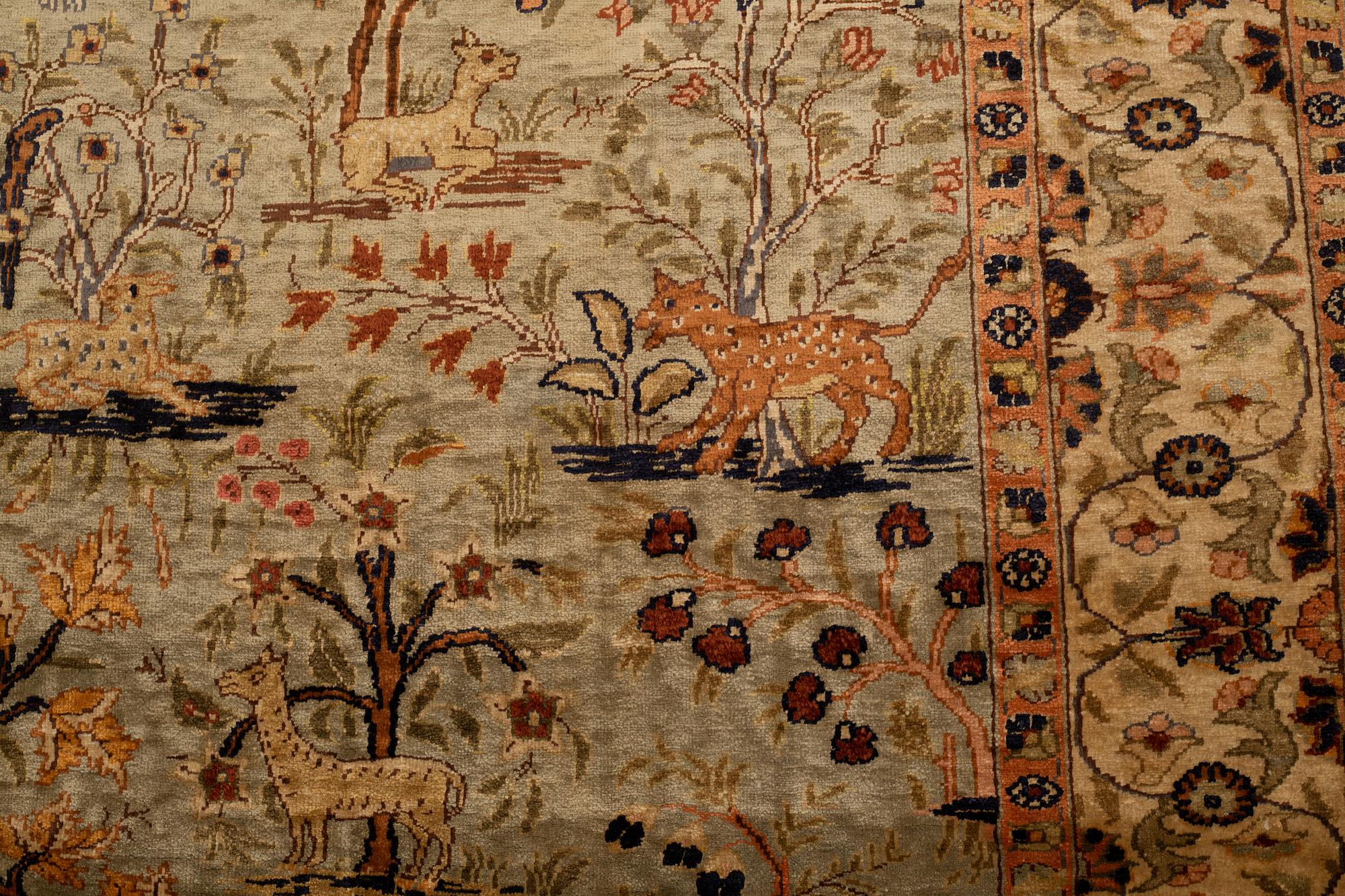 MATTO, a semi-antique Kayseri, ca 175 x 123 cm (as well as 2 cm flat weave at the ends).