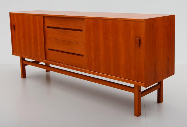 SIDEBOARD, Troeds, 1960-tal.