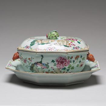 A famille rose 'double peacock' tureen with cover and stand, Qing dynasty (1662-1722).