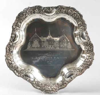 PRESENTERFAT, silver, barockstil, Emil Oscar Möller, Malmö, 1927. 963 g.